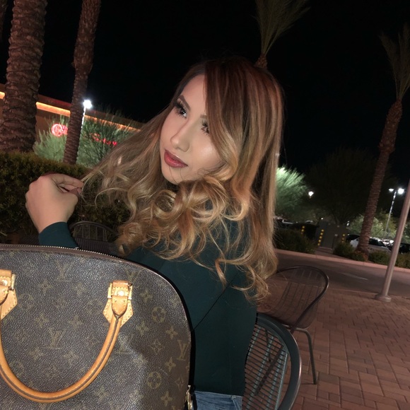 Meet your Posher, Karen - Picture 1 of 1